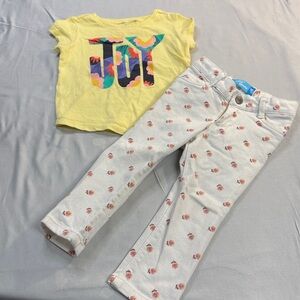 Old Navy - 3 piece set - Yellow T-Shirt and white floral denim jeans